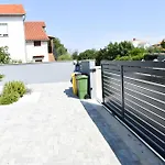 Majra Valbandon