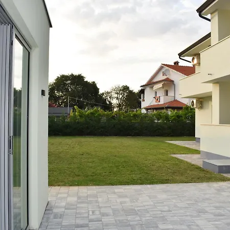 Apartamento Majra Valbandon
