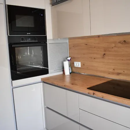 Majra Apartment Valbandon